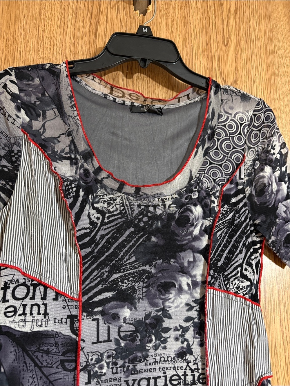 Miss Nikky Short-Sleeve Floral & Print Panel Dress in Gray with Red Trim - Picture 4 of 8